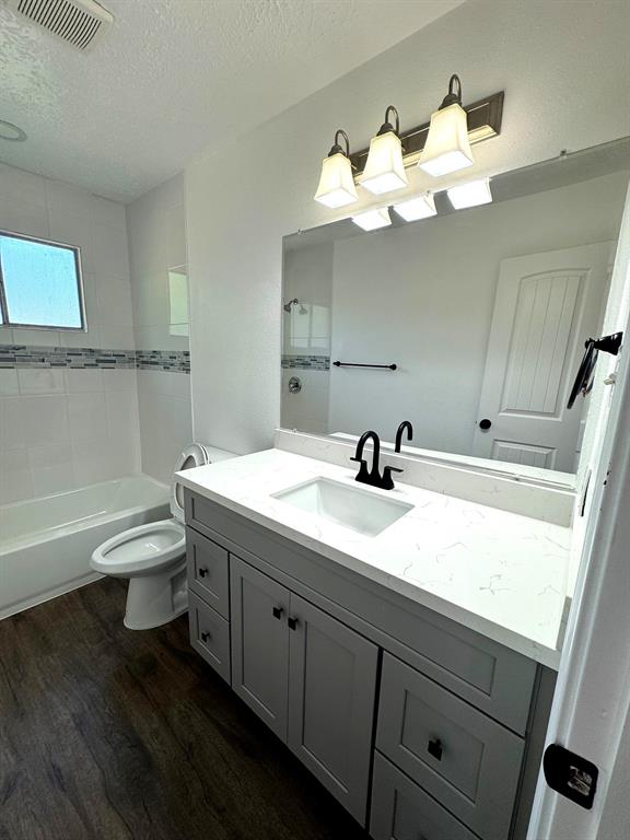 2035 Derby Drive, Houston, Texas image 11