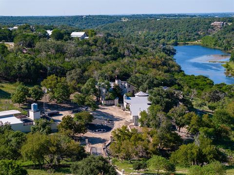 22 Indian Creek Loop Kerrville TX 78028