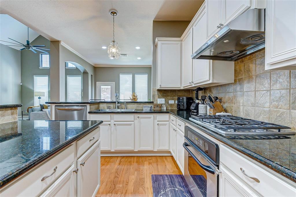2614 Arbor Hill Lane, Pearland, Texas image 8