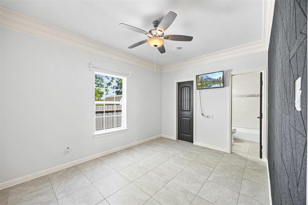 509 Joan Of Arc Drive, Hempstead, Texas image 23