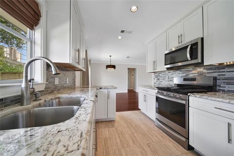 5322 Windswept Lane Houston TX 77056