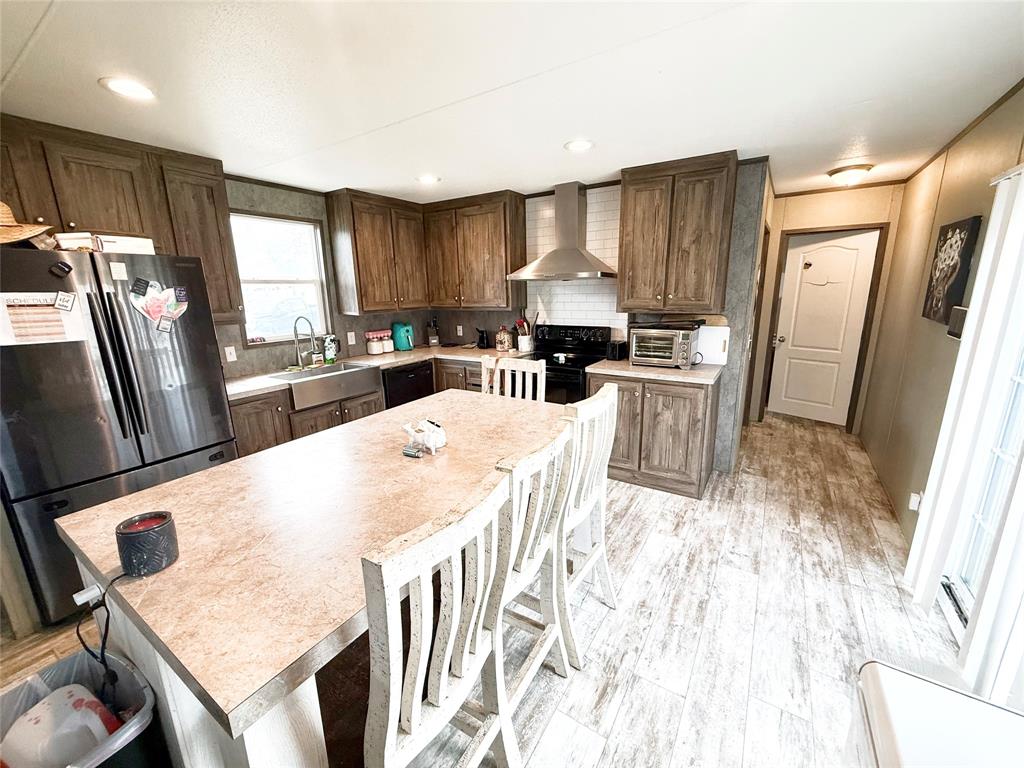 367 Blackberry Road, Somerville, Texas image 4