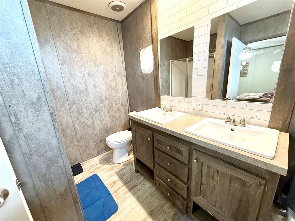 367 Blackberry Road, Somerville, Texas image 17