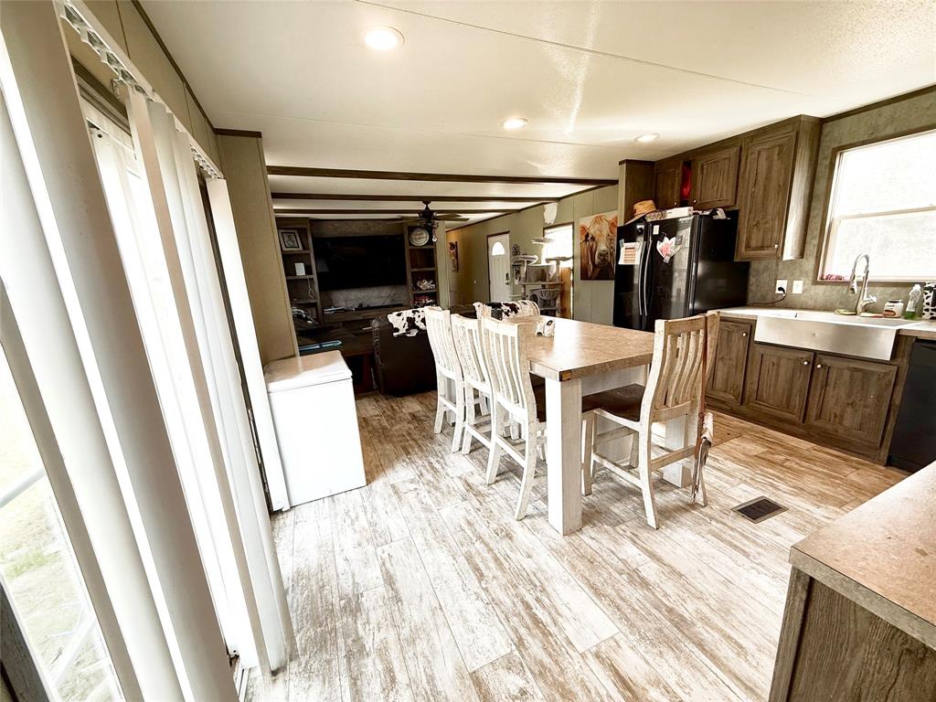 367 Blackberry Road, Somerville, Texas image 5