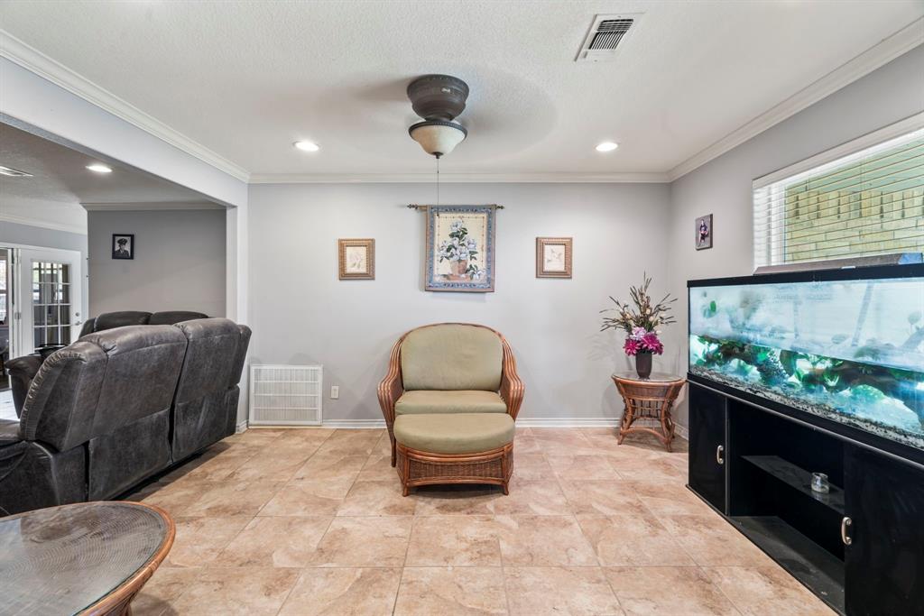 317 Paula Avenue, Bridge City, Texas image 4