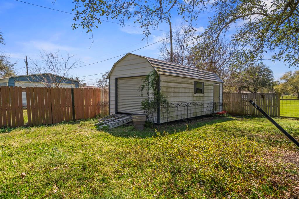 317 Paula Avenue, Bridge City, Texas image 18