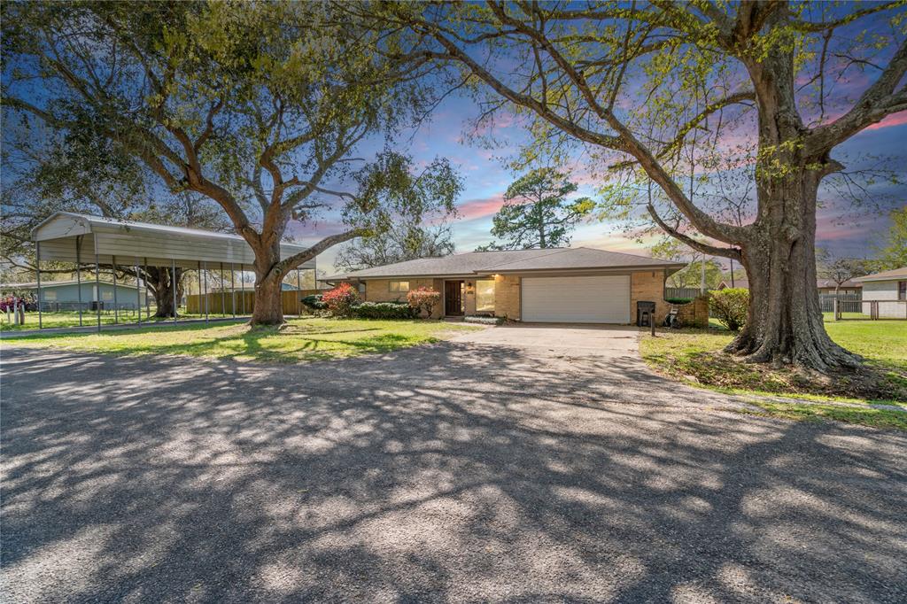 317 Paula Avenue, Bridge City, Texas image 1