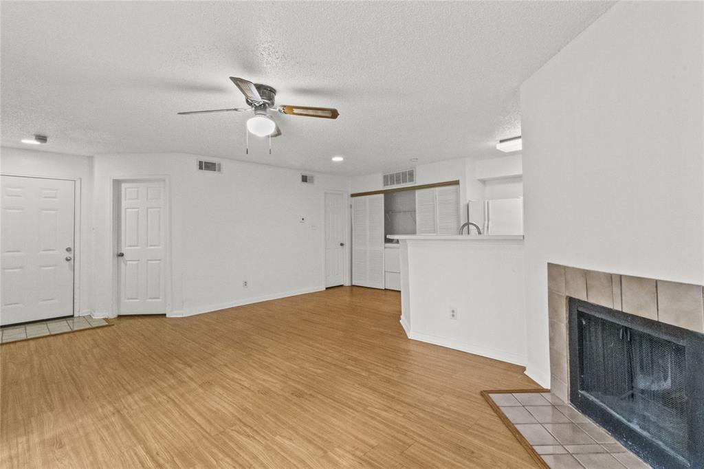2300 Old Spanish Trail 1011