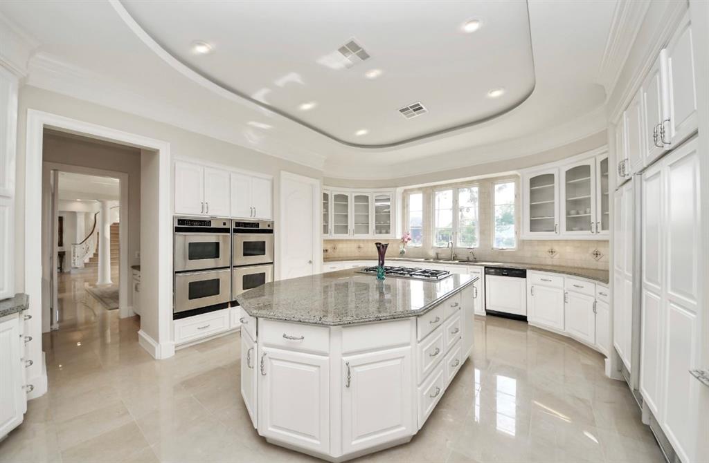 2210 Twin Oaks, Kemah, Texas image 12
