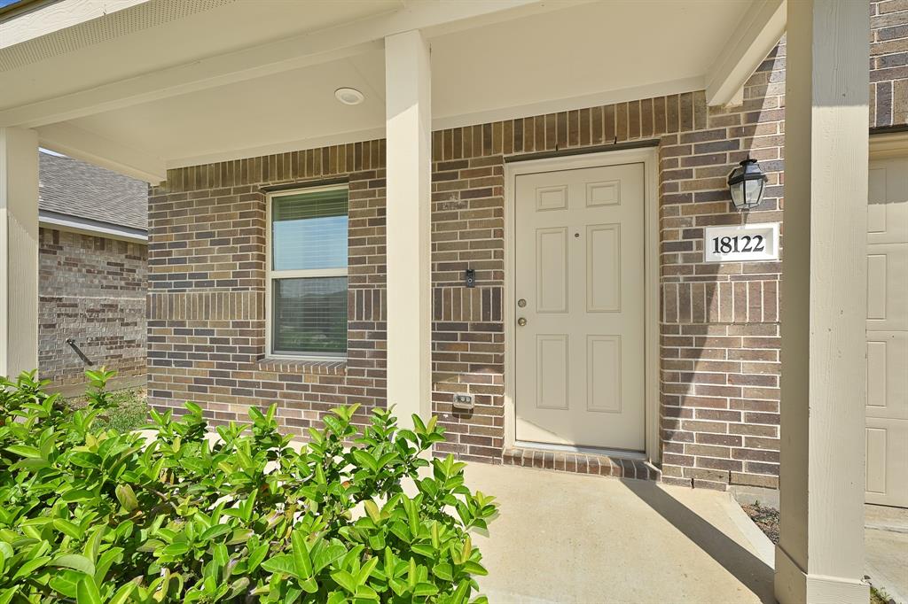 18122 Rockvine Drive, Hockley, Texas image 3