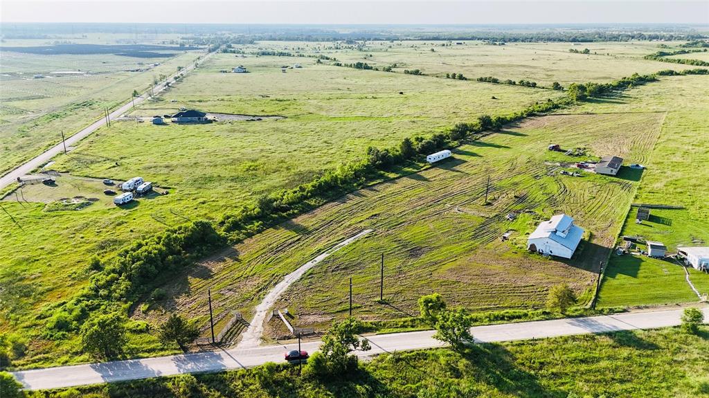 11626 Barak Road, Guy, Texas image 9