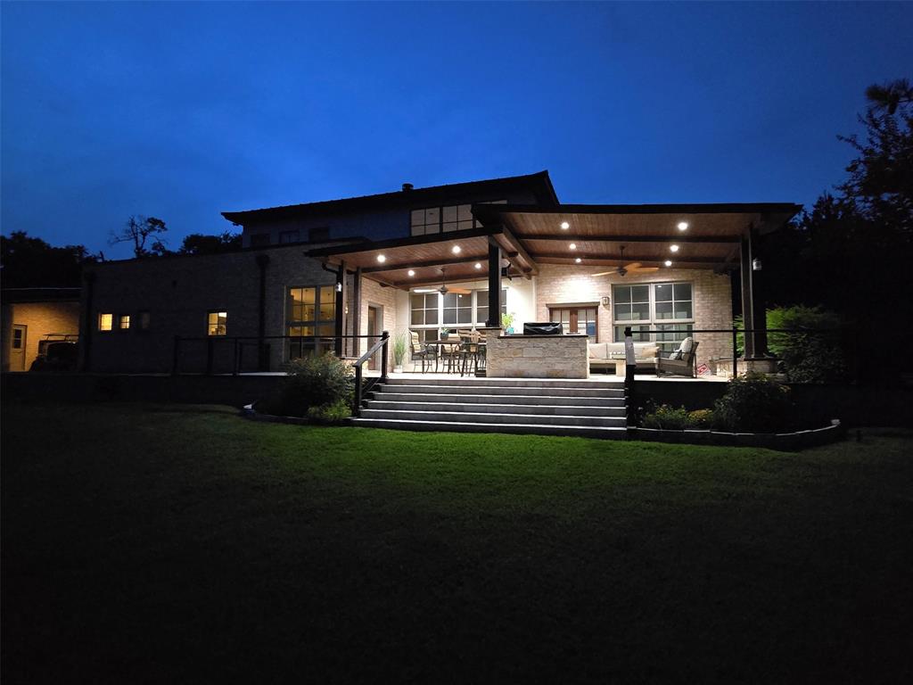 19727 Country Lake Drive