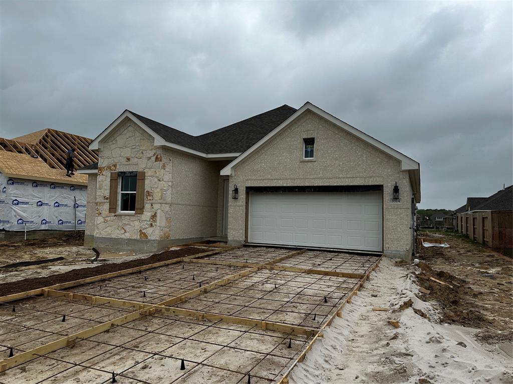 3914 Pin Oak Pass, Santa Fe, Texas image 2
