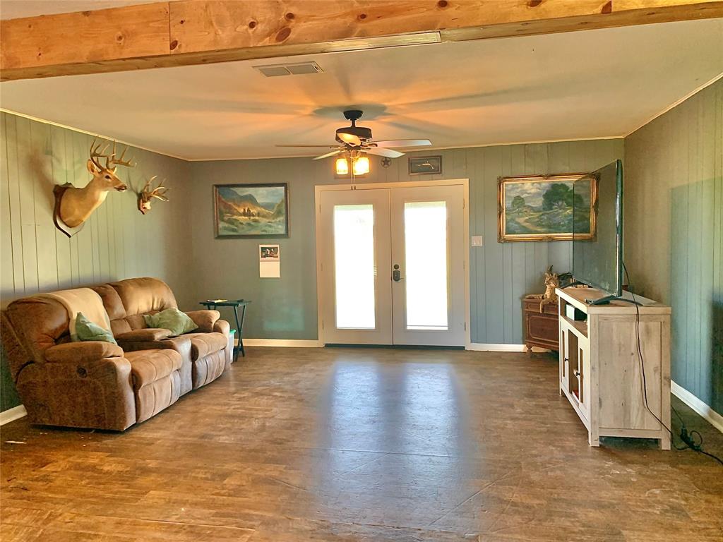 10515 Bushnell Road, Needville, Texas image 5