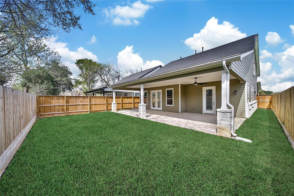 517 Moore Street, Tomball, Texas image 24