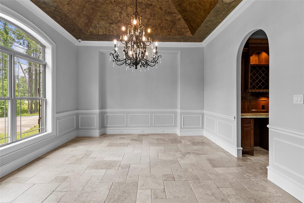 106 Texas Grand Circle, Huntsville, Texas image 15