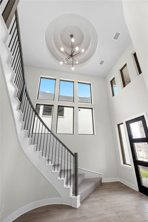 28805 Escarpment Trail