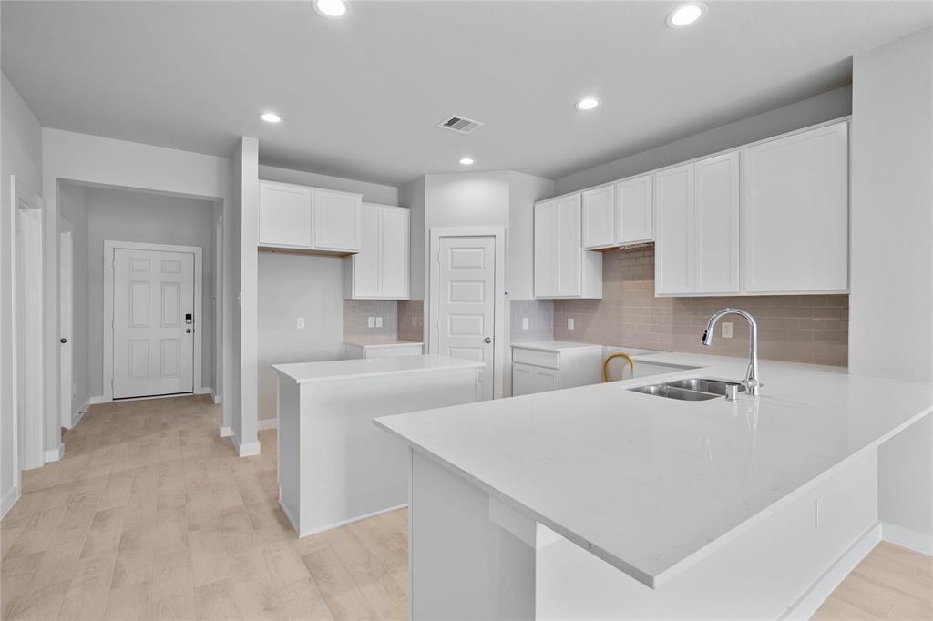 2822 Solitude Pine Lane, Katy, Texas image 4