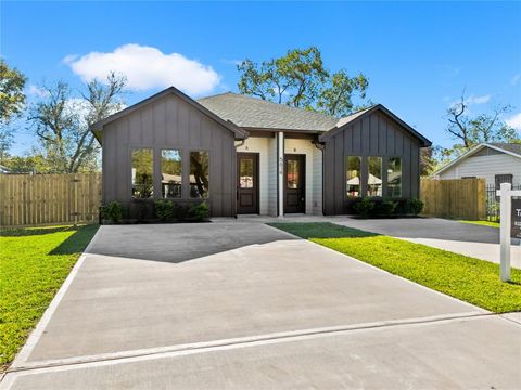 6521 Madrid Street Houston TX 77021