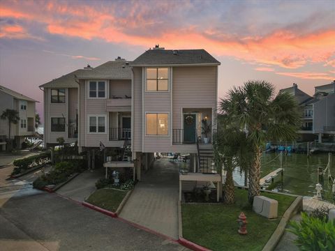 A home in Seabrook