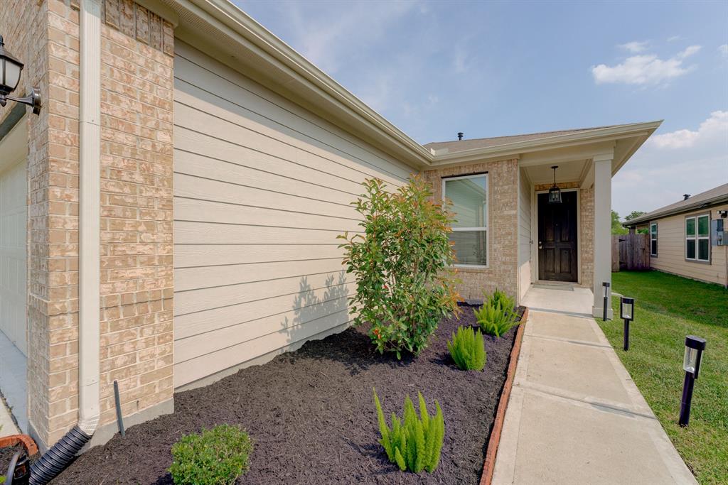 5022 Jonina Lane