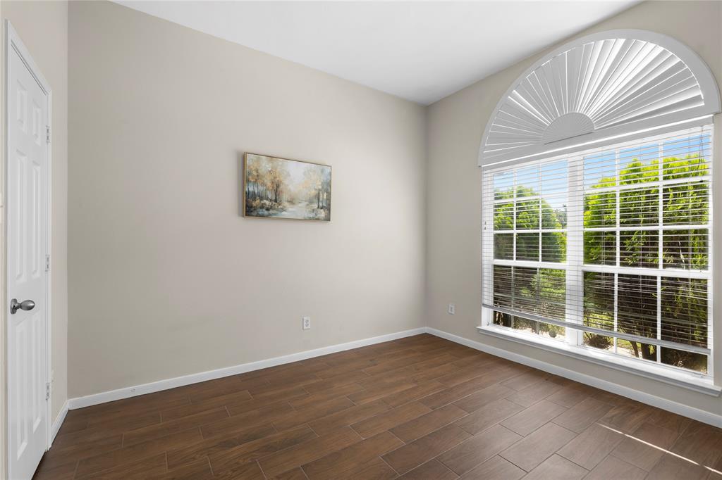 22022 Bridgestone Hawk Court, Spring, Texas image 9