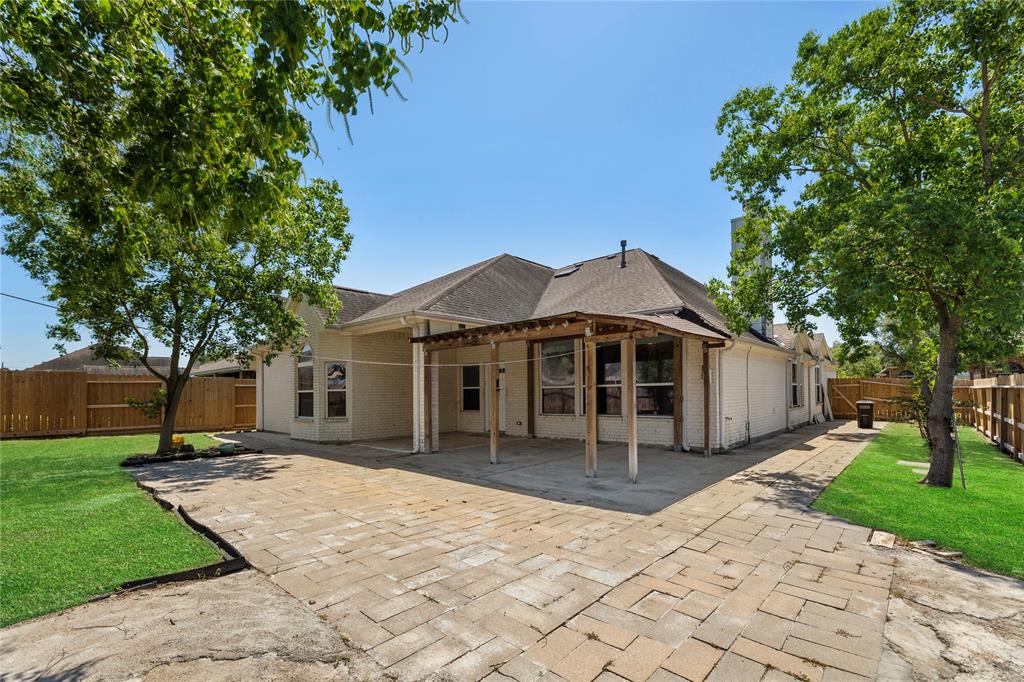 22022 Bridgestone Hawk Court, Spring, Texas image 32