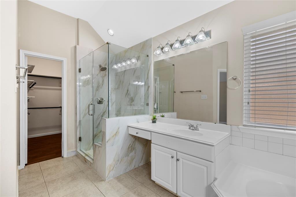 22022 Bridgestone Hawk Court, Spring, Texas image 24