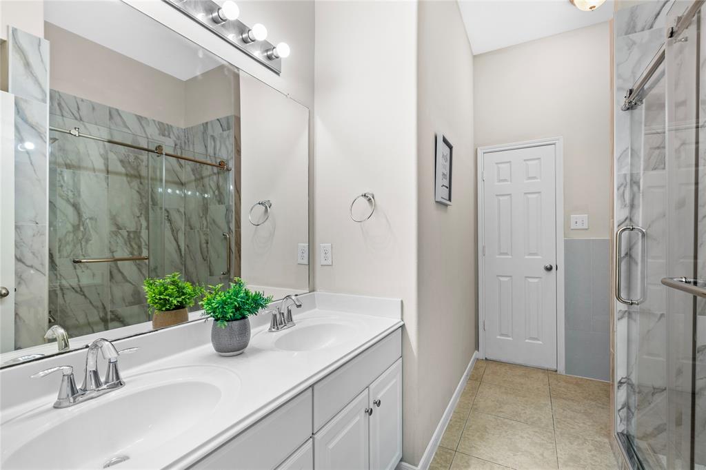 22022 Bridgestone Hawk Court, Spring, Texas image 27