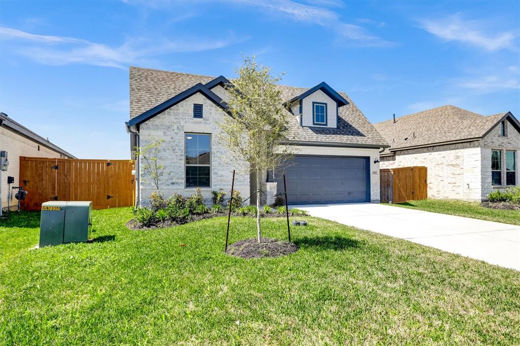 2701 Golden Palms Ln, Texas City, Texas image 3