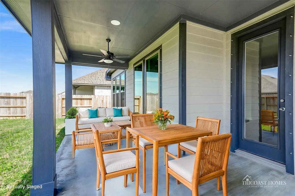 2701 Golden Palms Ln, Texas City, Texas image 9