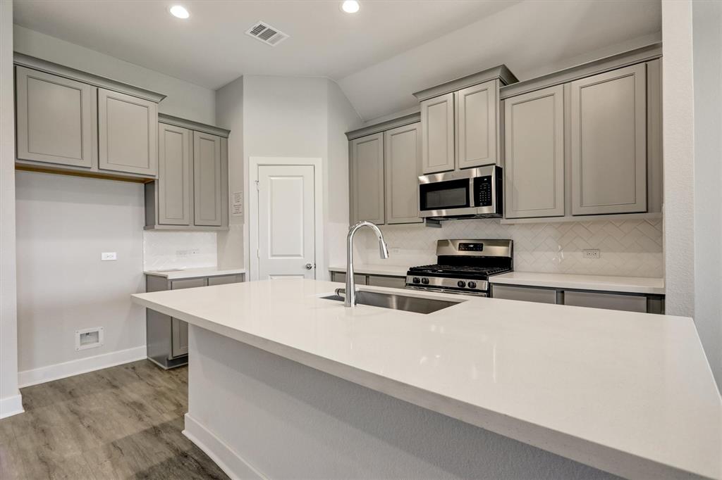 2701 Golden Palms Ln, Texas City, Texas image 22