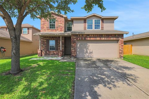Single Family Residence in Baytown TX 7011 Primrose Road.jpg
