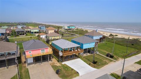 A home in Crystal Beach