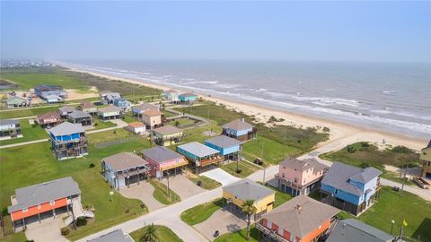 A home in Crystal Beach