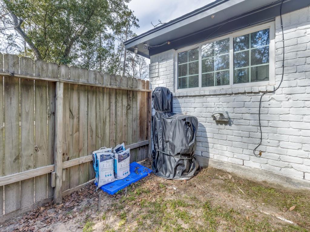 24418 Glen Loch Drive, Spring, Texas image 21