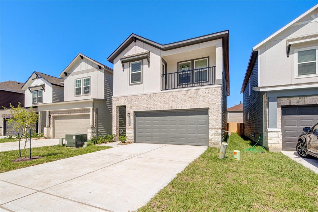 14951 Eagle Feather Drive, Houston, Texas image 2