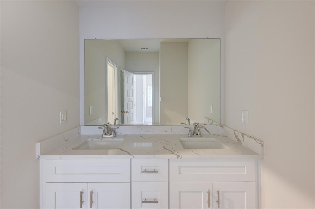 14951 Eagle Feather Drive, Houston, Texas image 17
