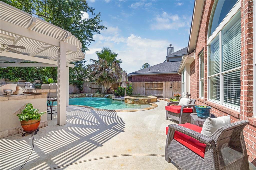 19711 Wild Rye Trail, Kingwood, Texas image 26