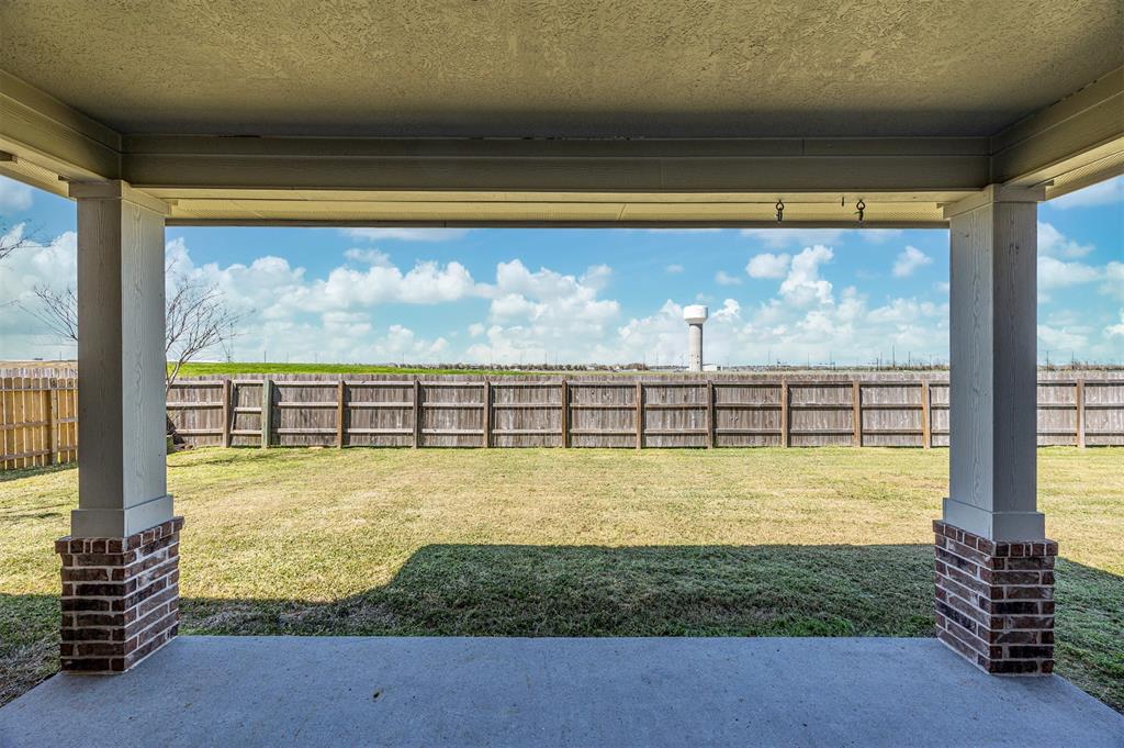14015 Belmont Circle, Mont Belvieu, Texas image 47