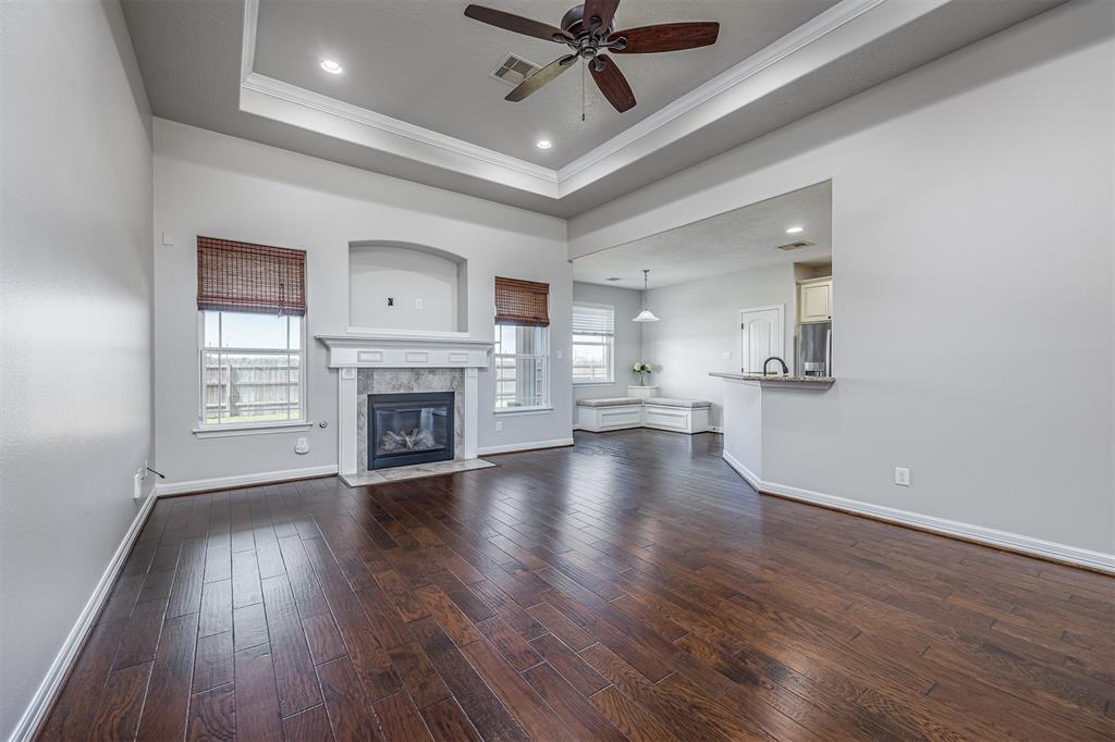 14015 Belmont Circle, Mont Belvieu, Texas image 11