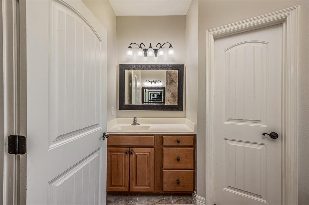 14015 Belmont Circle, Mont Belvieu, Texas image 30