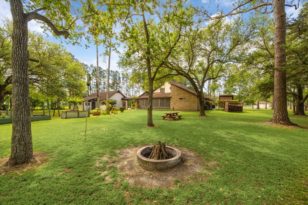 97 El Dorado Drive, Friendswood, Texas image 28