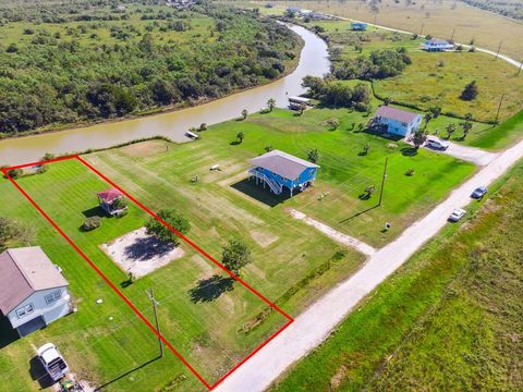 A home in Anahuac