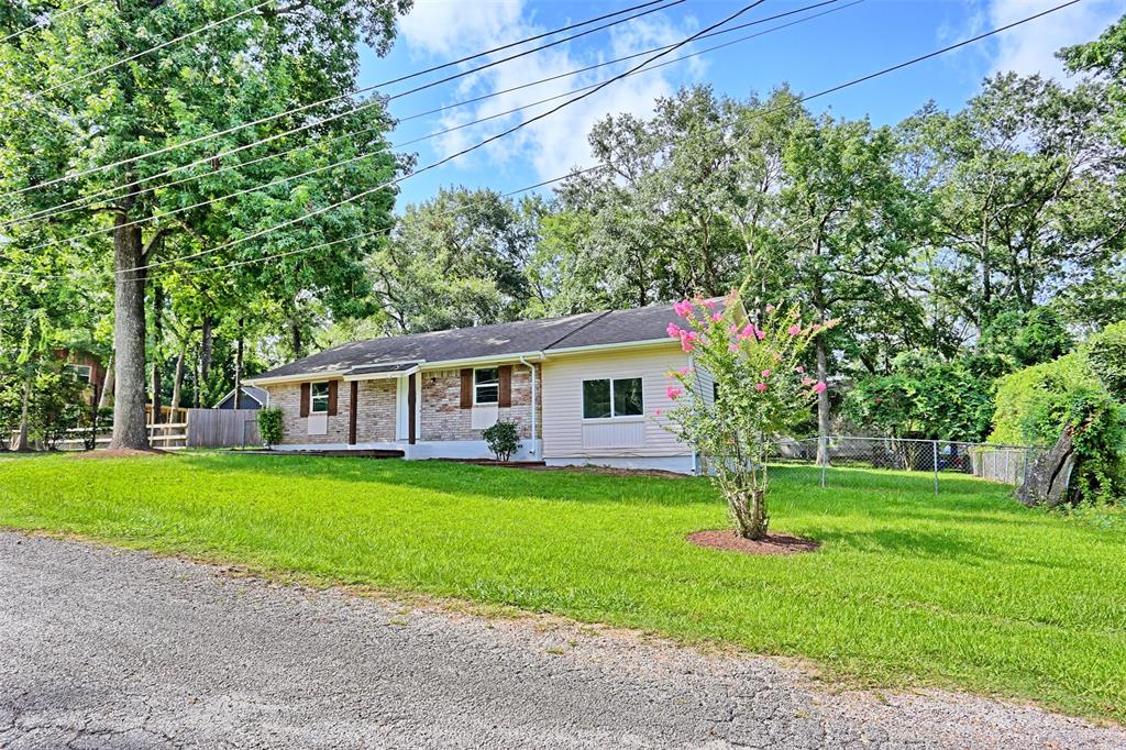 704 Natchez River Circle