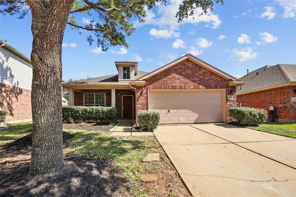 8310 Kerrington Glen Drive, Cypress, Texas image 1
