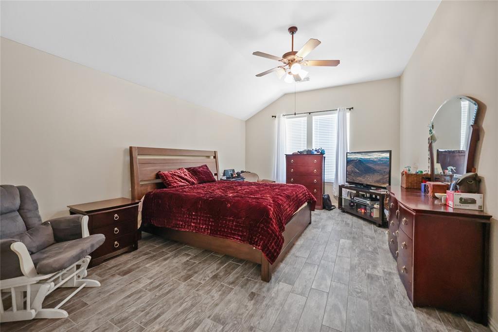 8310 Kerrington Glen Drive, Cypress, Texas image 12