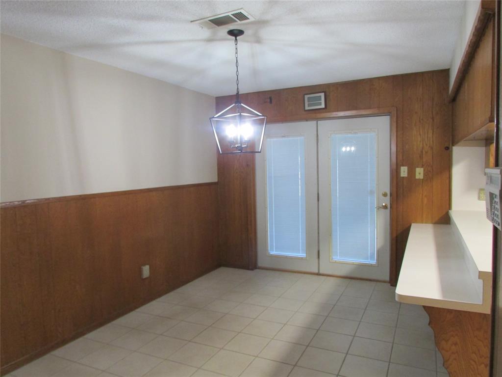 96 Panorama Dr Dr, Panorama Village, Texas image 8