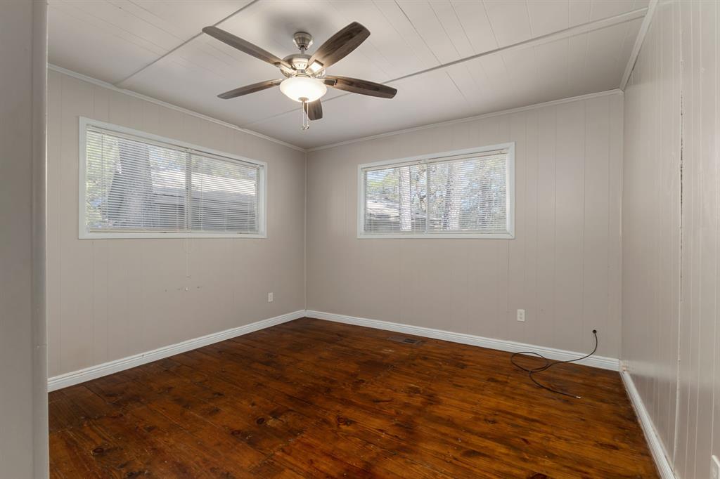 104 Broken Bow, La Grange, Texas image 24