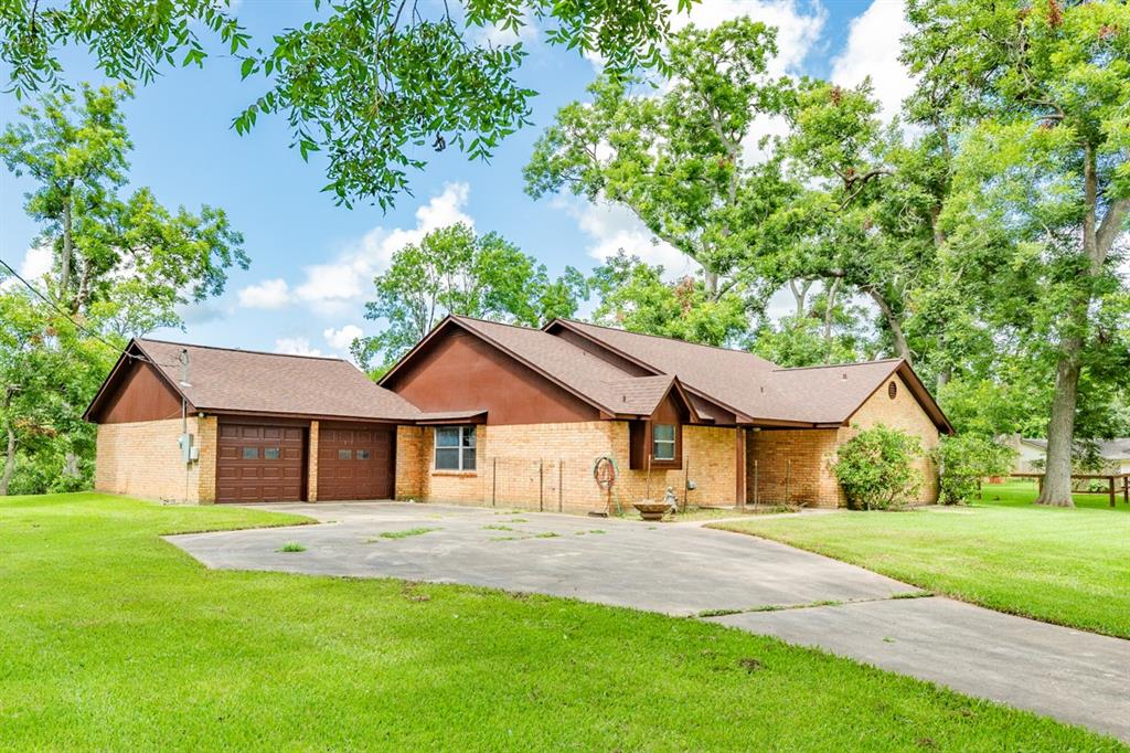 401 Pecan Estates Road